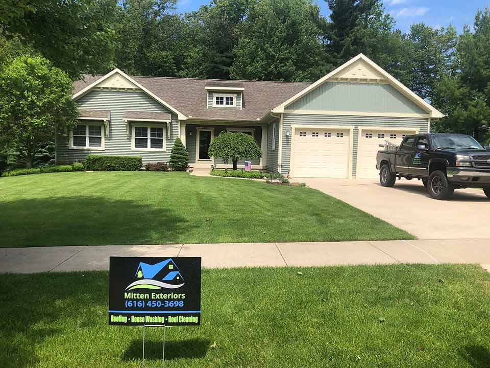 mitten-exteriors-roofing-company-grand-rapids-mi